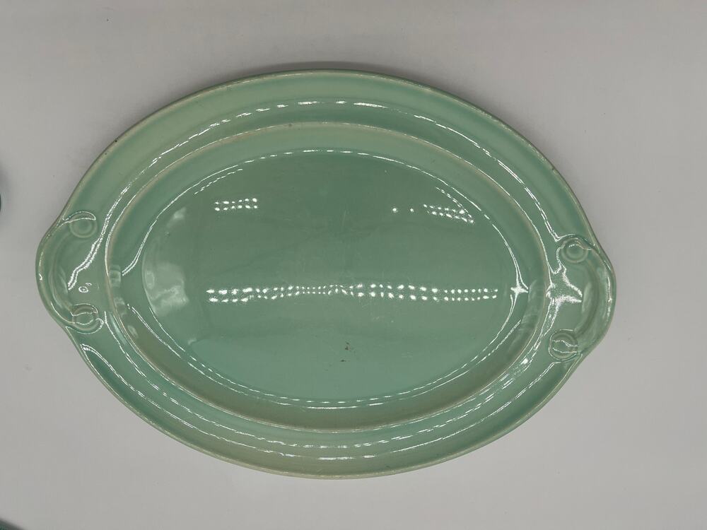 VTG Taylor Smith & Taylor TS&T Luray Pastels Surf Green Oval Serving Platter 13"
